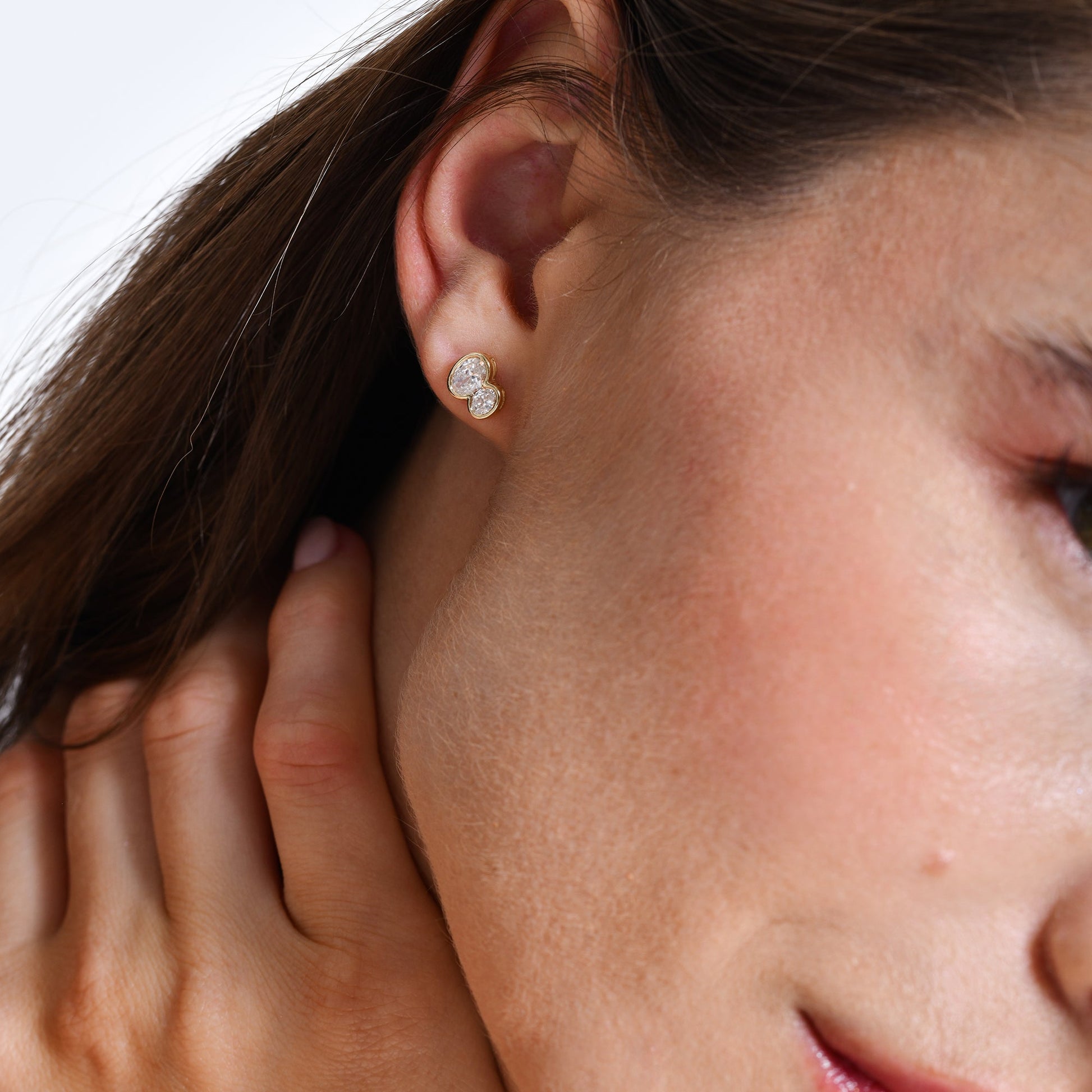 1.00 CTW Double-Bezel Oval Lab-Grown Diamond Stud Earrings – Oryne